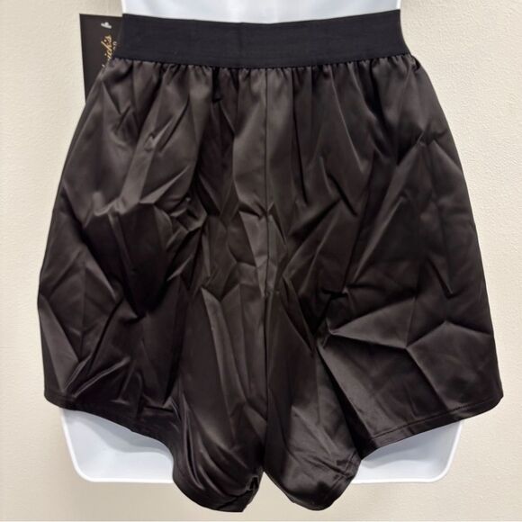 NWT Frederick's of Hollywood Ginny 2 Pc Sleep Set Black Satin Womens Medium - Picture 11 of 14